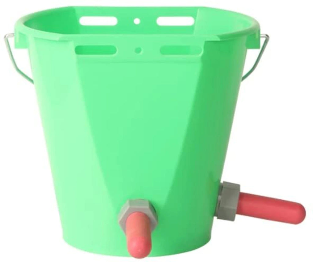 Calf Milk Feeding Bucket 5 Nipples 8L Capacity | Chimertech